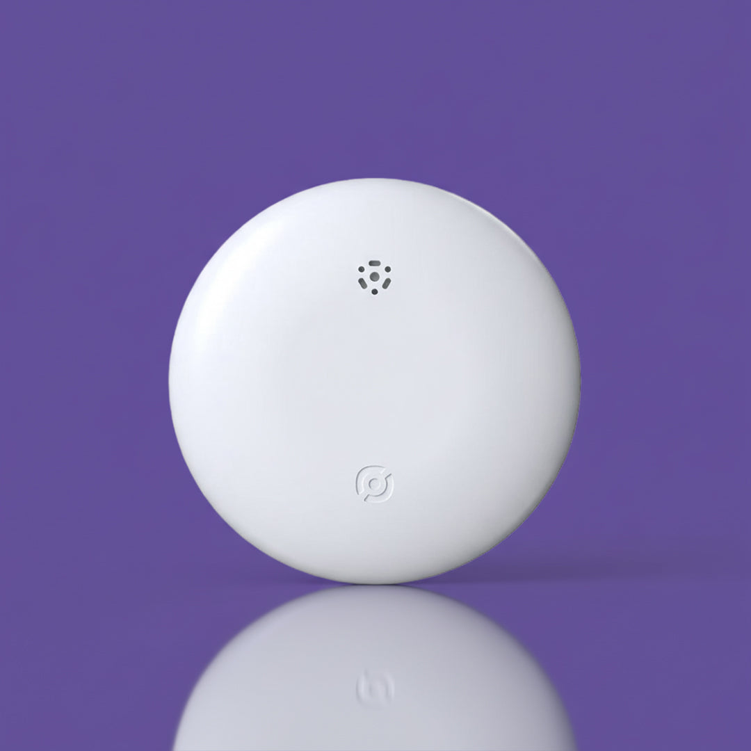 Pet Tracker – Smart Round GPS Pet Tracking Device for Dogs and Cats